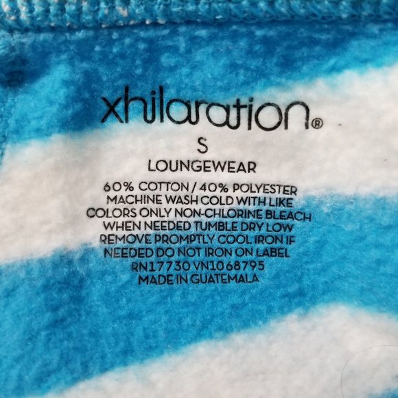 Xhilaration shorts Small striped elastic pull on waist side split loungewear - Picture 9 of 10